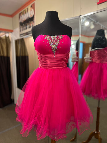 A3 Strapless pink tulle A-line