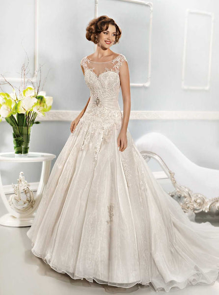 Wedding dress CB-7667 CLEARANCE SALE
